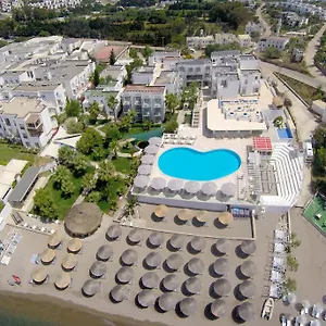 **** Отель Charm Beach Турция