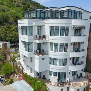 Hotel Vista ***